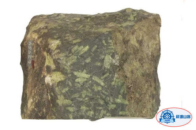 什麼是三大岩石类？